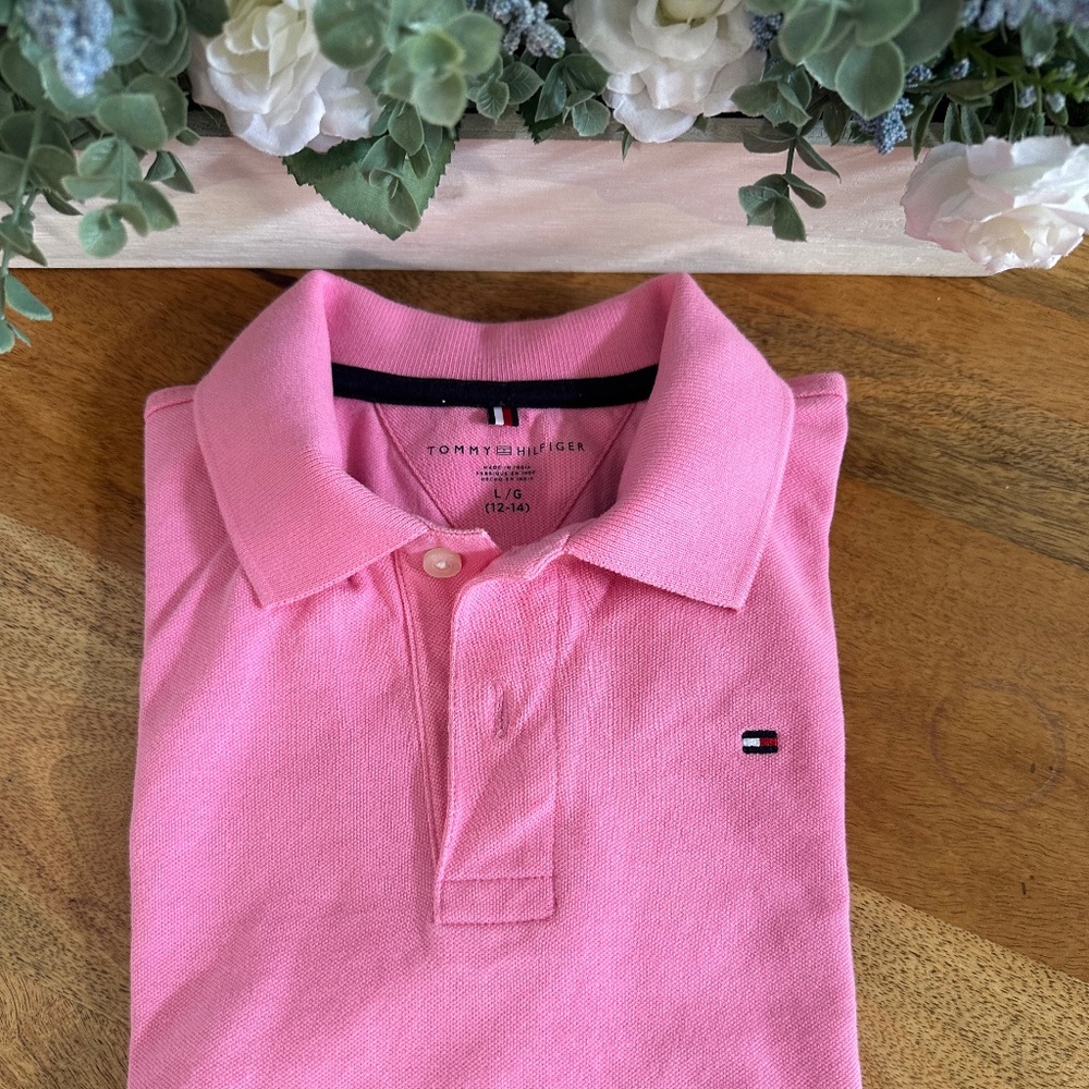 Tommy Hilfiger polo size 12-14 yo